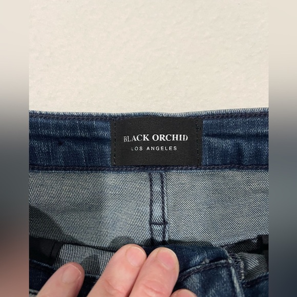 Black orchard, the pencil skirt, denim factory, distressed size 29 cool & comfy - Picture 6 of 9